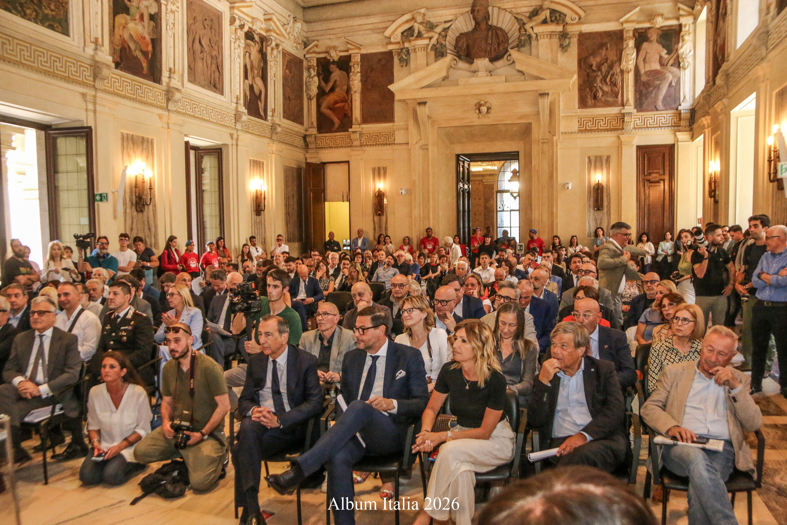 Album Italia